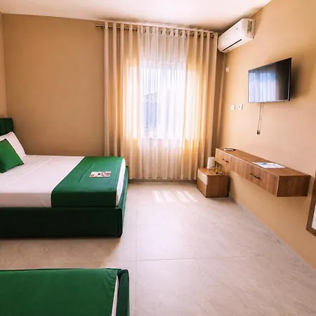 Nova Bed & Breakfast Velipojë